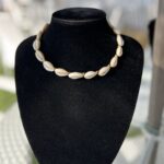 Single Cowrie Shell Chocker